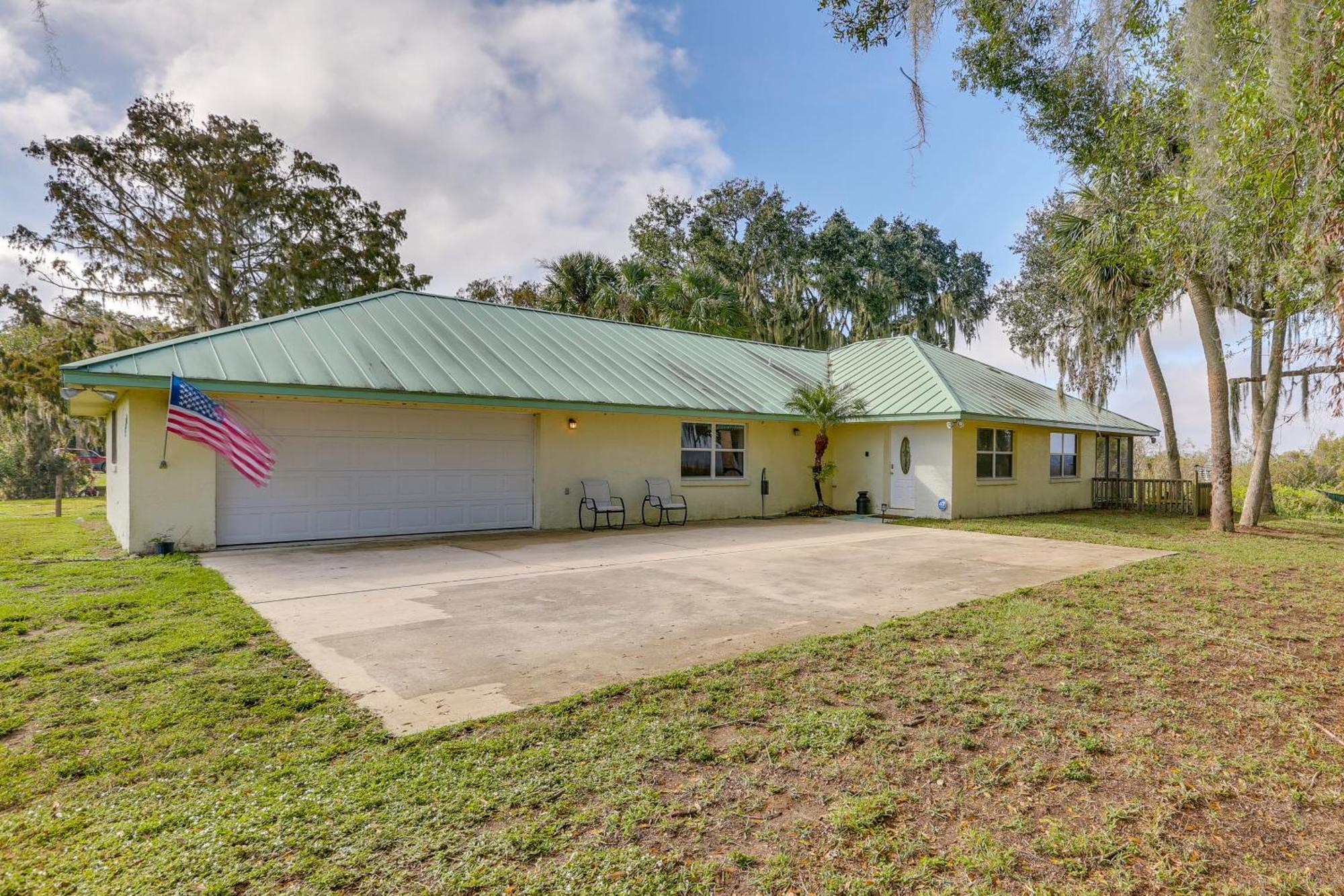 Lush Lorida Home On Lake Istokpoga Sebring Kültér fotó